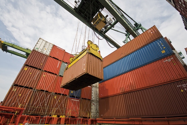 直接発注・自ら調達・直輸入